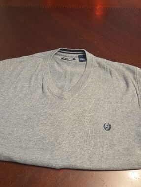 Chaps Men's V-Neck Sweater in Light Heather Gray with Navy Embroidery
